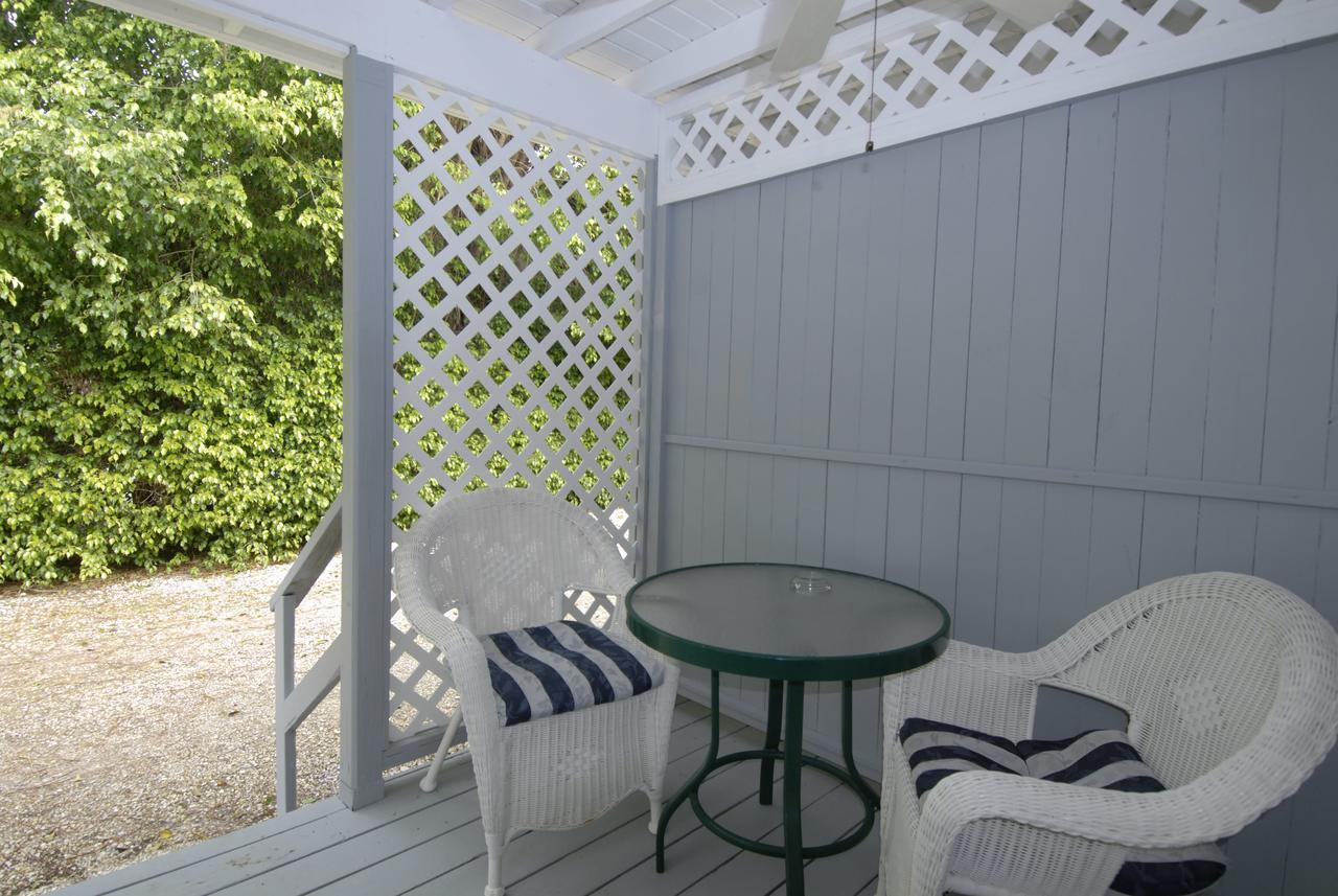 Seahorse Cottages - Adults Only Санибел Экстерьер фото